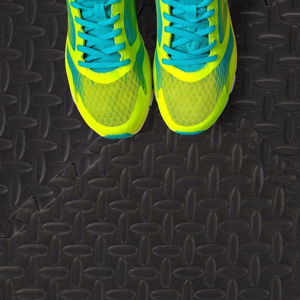 relaxdays Bodenschutzmatte »24 x Schutzmatte Boden Set« 5 relaxdays Bodenschutzmatte »24 x Schutzmatte Boden Set« – Bild 5