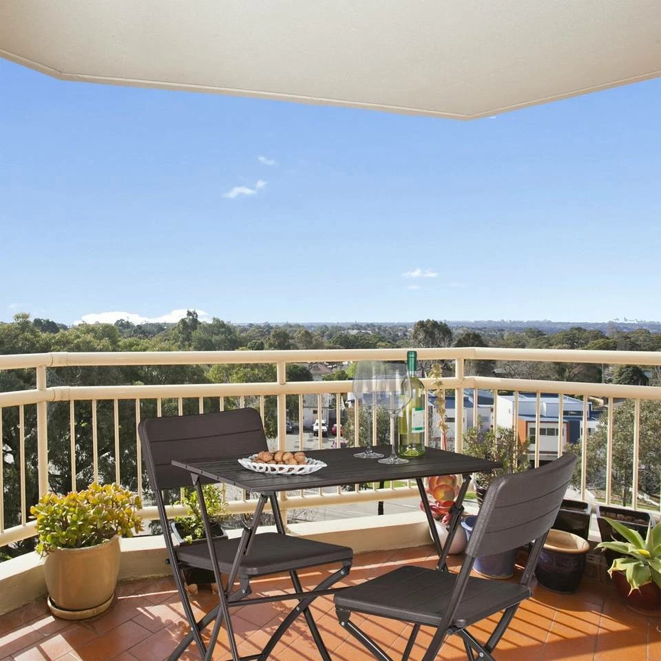 relaxdays Gartentisch »Klappbarer Gartentisch Holz-Optik« 3 relaxdays Gartentisch »Klappbarer Gartentisch Holz-Optik« – Bild 3