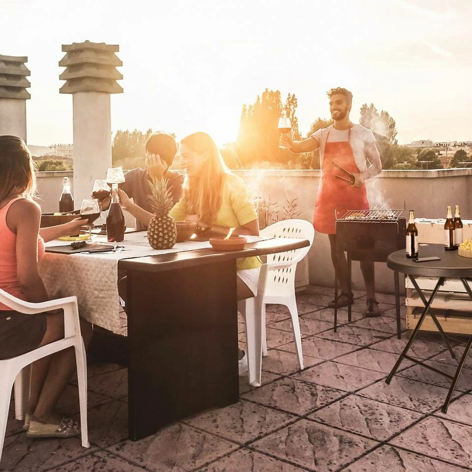 relaxdays Gartentisch »Gartentisch klappbar BASTIAN«, Schwarz, Quadratisch Dunkelbraun, Weiß 5 relaxdays Gartentisch »Gartentisch klappbar BASTIAN«, Schwarz, Quadratisch Dunkelbraun, Weiß – Bild 5