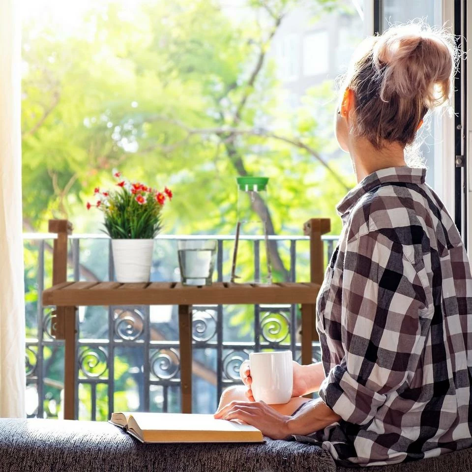 relaxdays Balkonhängetisch »Balkontisch klappbar Holz« 3 relaxdays Balkonhängetisch »Balkontisch klappbar Holz« – Bild 3